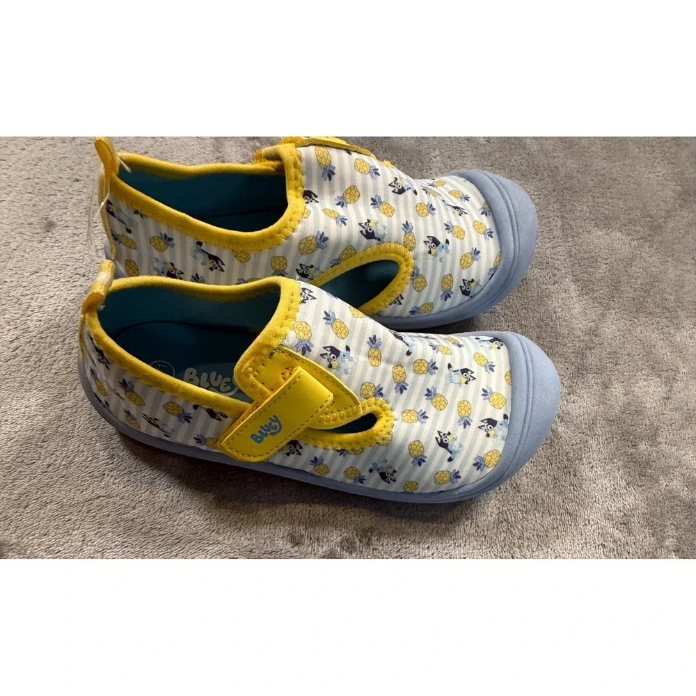 Bluey Toddler Water Shoes Pineapple Print Hook & Loop Size 13/1
